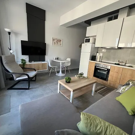 My Myth Veranda 2 Apartman *