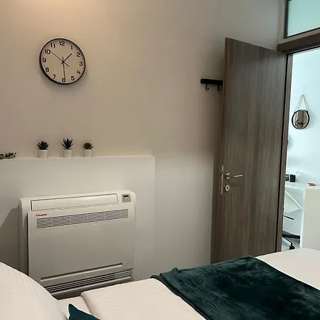 My Myth Veranda 2 * סלוניקי