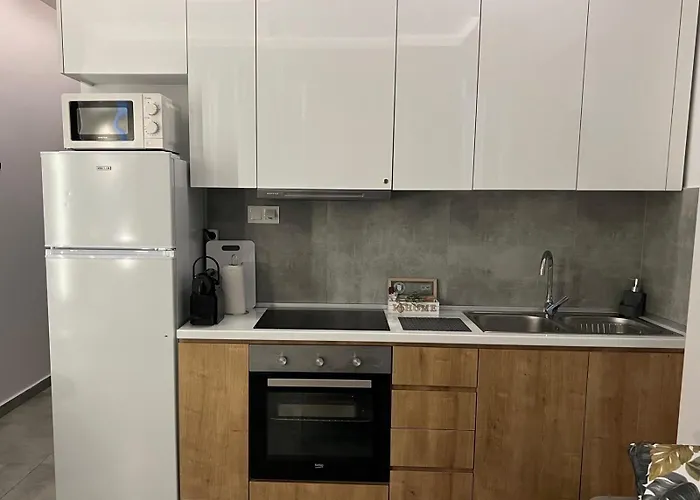 My Myth Veranda 2 Салоники